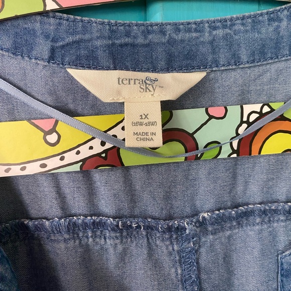 Lightweight Denim Dress Size 1x Excellent Unworn Condition Classic Style Woman - Picture 6 of 8